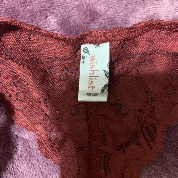 Red/burgundy bralette - Picture 2 of 2